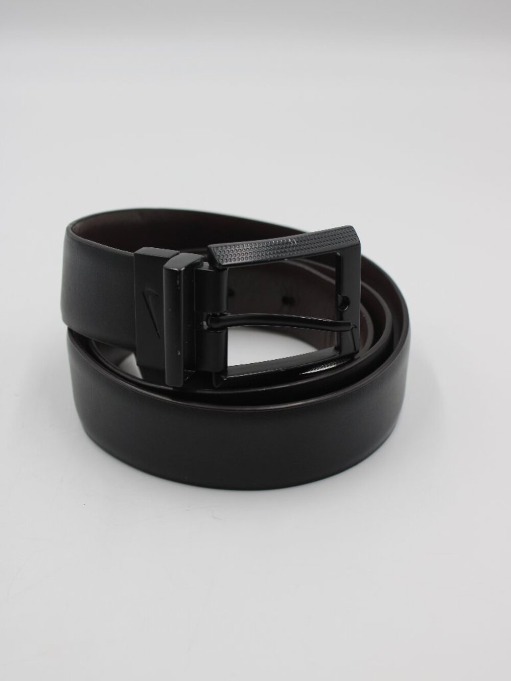 Nike Reversible Golf Belt Black Brown Size 36 Black Buckle 1.25" W Faux Leather